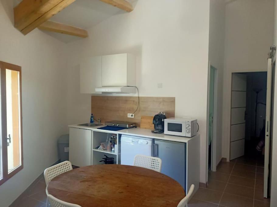 Le Clos Du Pin Thezan-les-Beziers Luaran gambar
